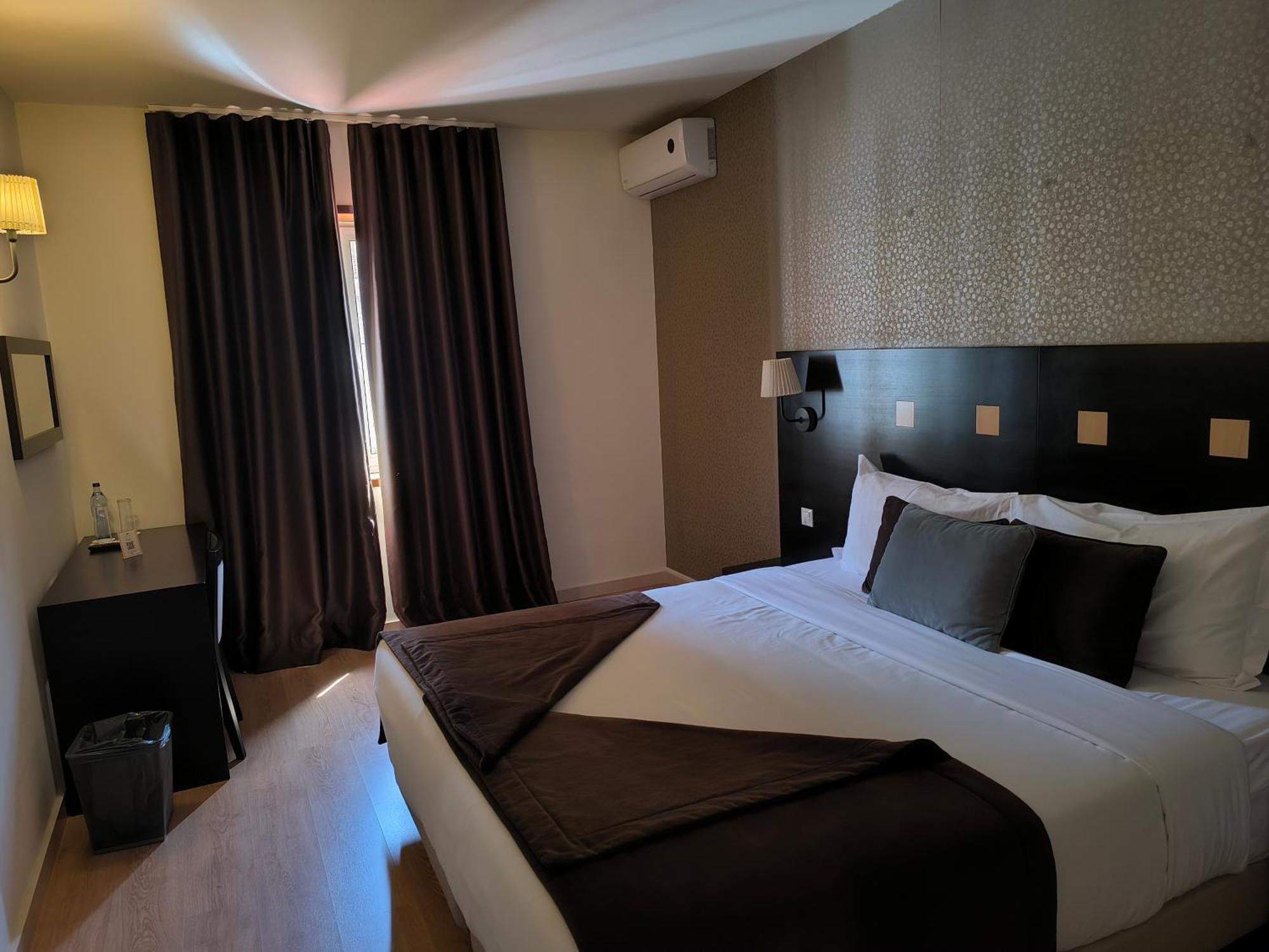 Douro Marina & 4*